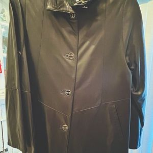Mint vintage leather woman coat from Florence Italy